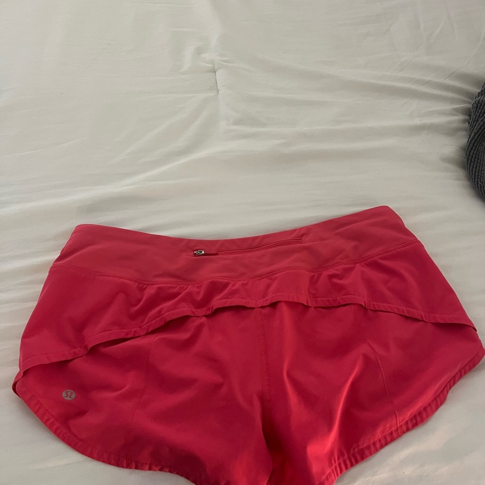 Lululemon lipgloss Athletic Performance Shorts - Picture 2 of 2